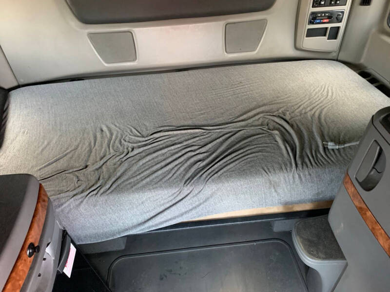 2019 International LT625