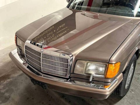 1991 Mercedes-Benz 560-Class 560 SEL