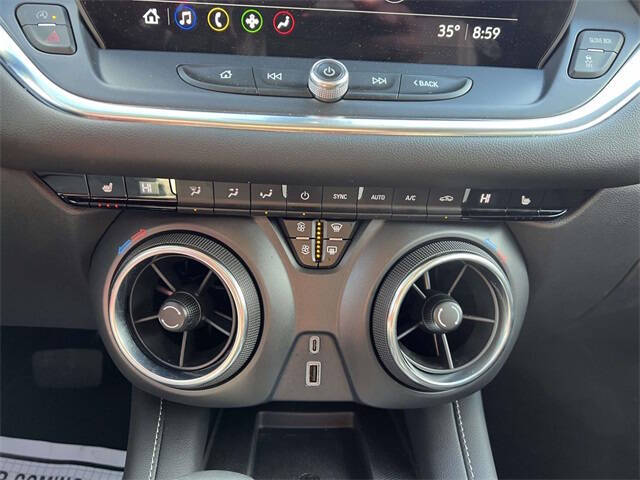 2025 Chevrolet Blazer LT