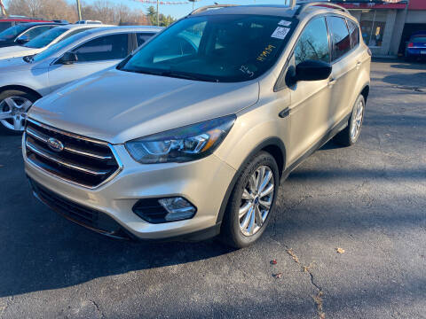 2017 Ford Escape for sale at Right Place Auto Sales in Indianapolis IN