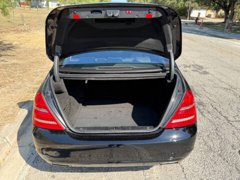 2010 Mercedes-Benz S-Class S 550