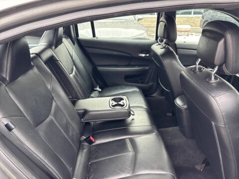 2012 Chrysler 200 Limited