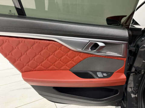 2022 BMW M8 Competition