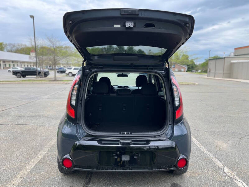 2016 Kia Soul +
