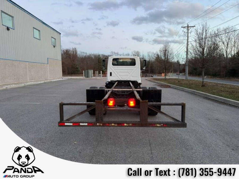 2018 International DuraStar 4300