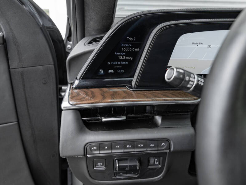 2023 Cadillac Escalade Sport Platinum