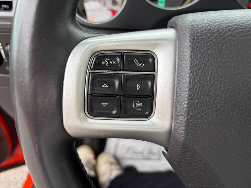 2013 Dodge Challenger R/T