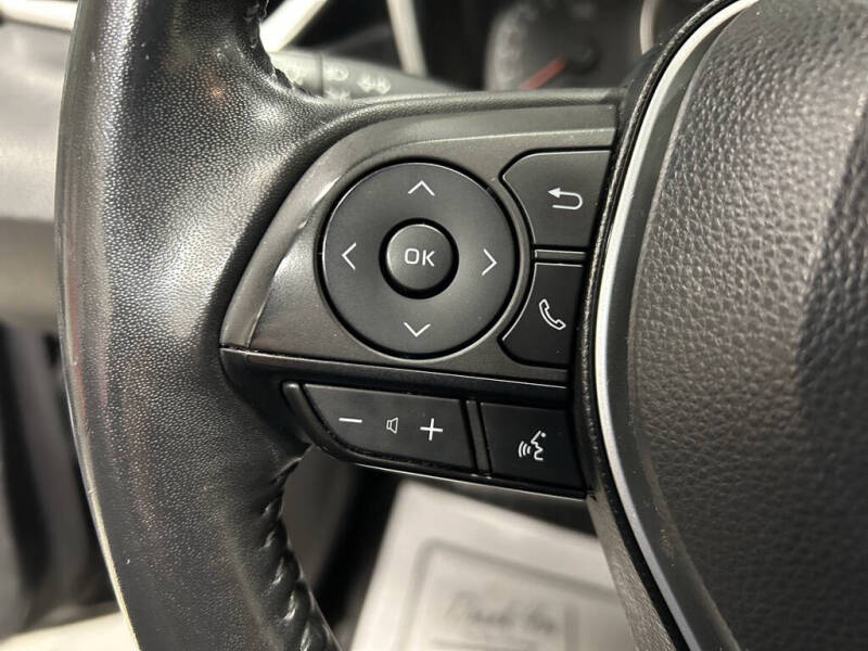 2022 Toyota Corolla Hatchback SE