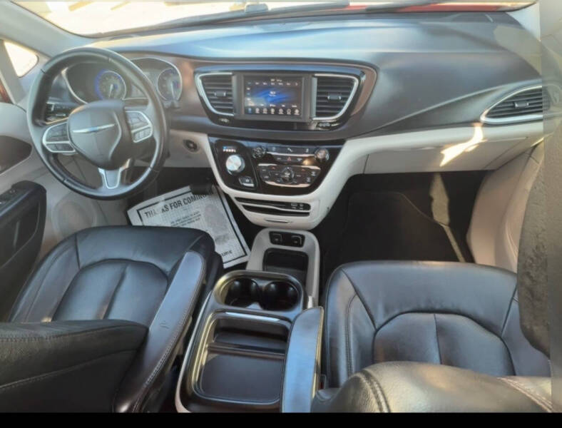 2018 Chrysler Pacifica Touring L