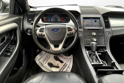 2016 Ford Taurus SEL