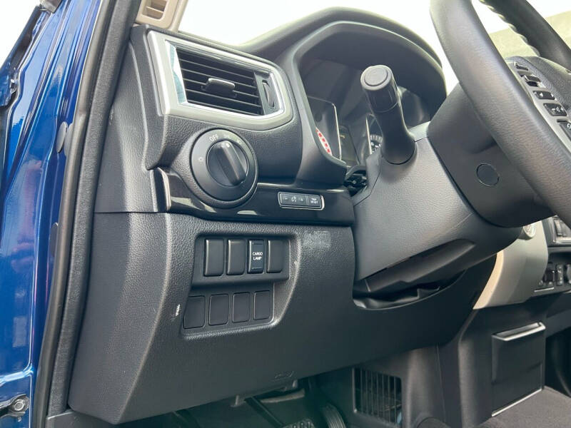 2017 Nissan Titan XD SV