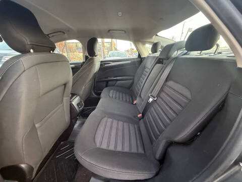 2019 Ford Fusion Hybrid SE