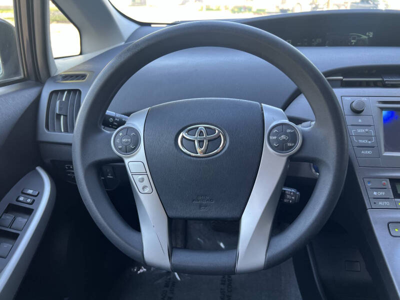2012 Toyota Prius Two