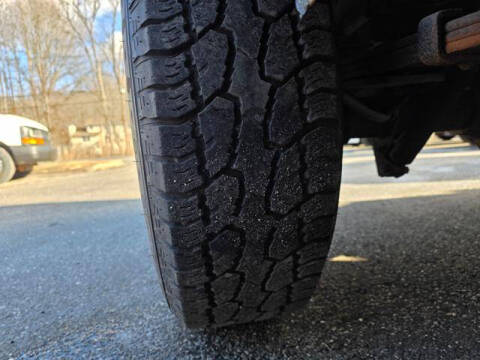 2005 Ford E-Series E-250