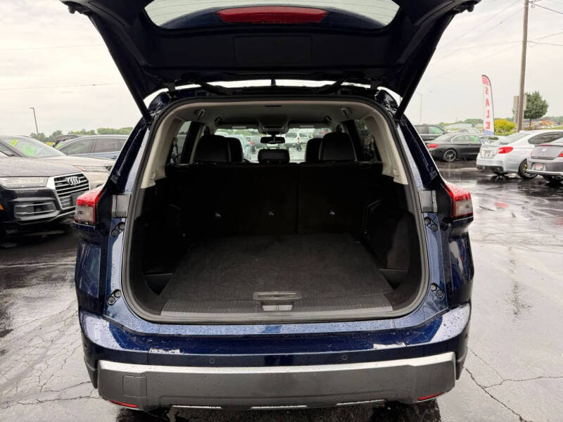 2026 Nissan Rogue SL
