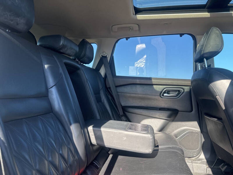 2021 Nissan Rogue Platinum