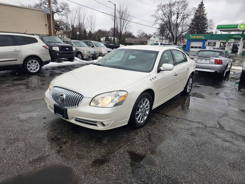 2011 Buick Lucerne CXL Premium's photo