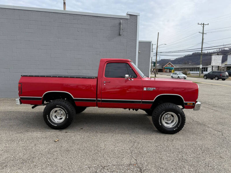 1987 Dodge RAM 100