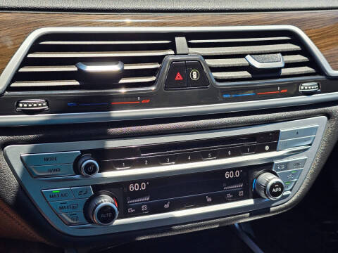 2018 BMW 7 Series 740i