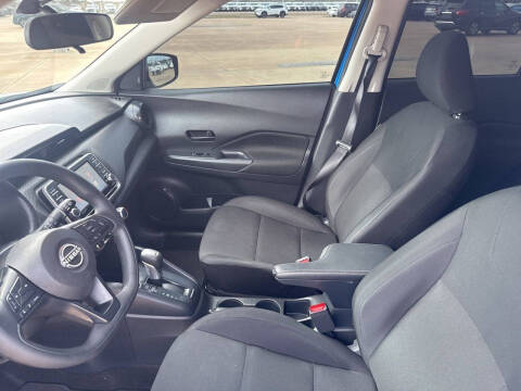 2024 Nissan Kicks S