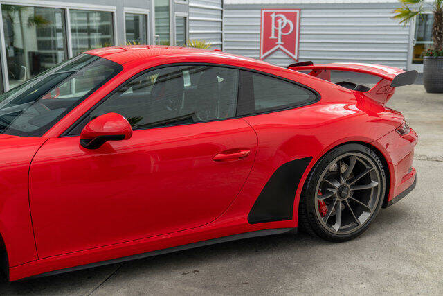 2018 Porsche 911 5