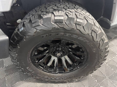 2014 Jeep Wrangler Sahara