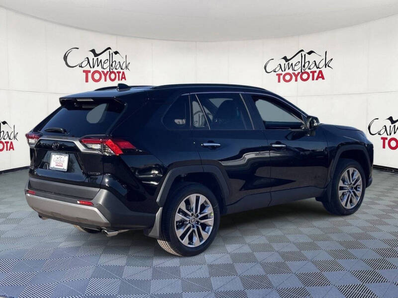 2025 Toyota RAV4 Limited