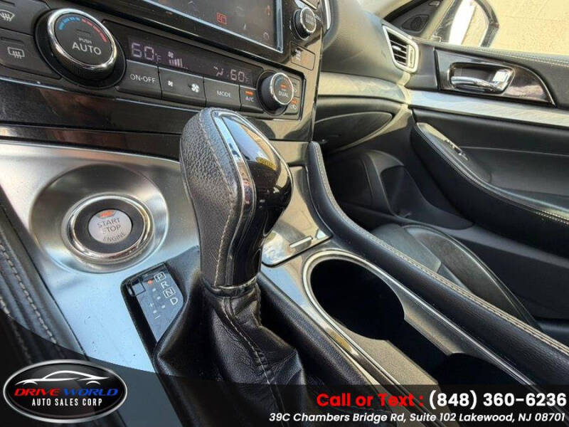 2016 Nissan Maxima