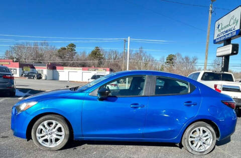 2017 Toyota Yaris iA