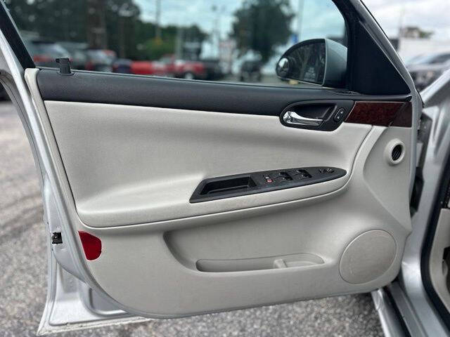 2011 Chevrolet Impala LT