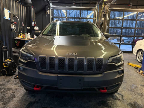 2020 Jeep Cherokee Trailhawk