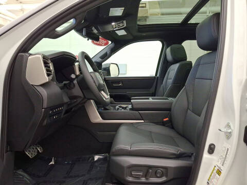 2025 Toyota Tundra Limited HV