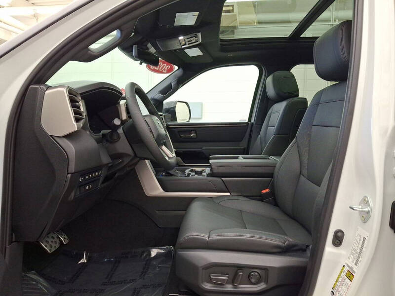 2025 Toyota Tundra Limited HV