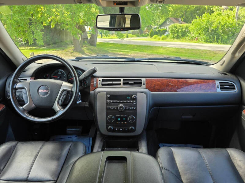 2013 GMC Yukon XL SLT
