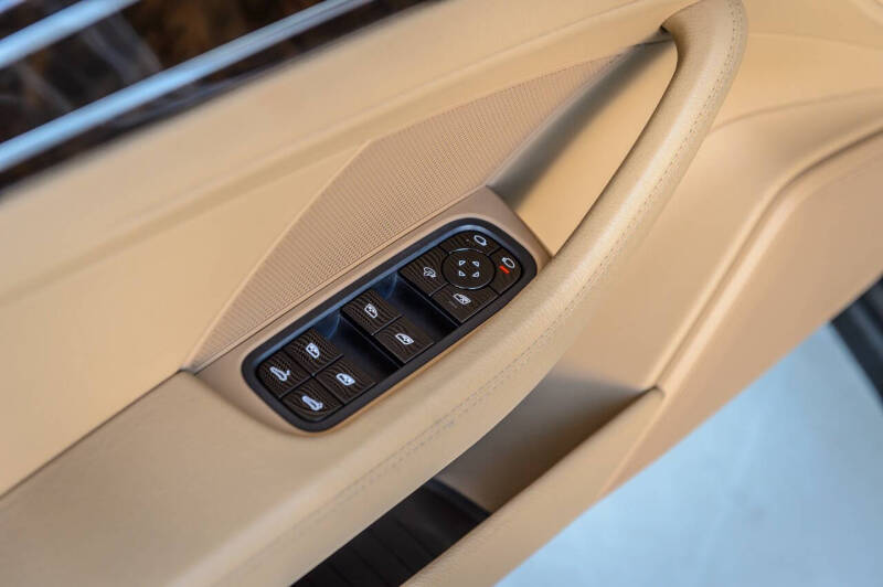 2018 Porsche Panamera