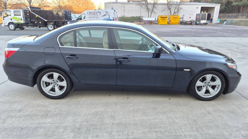 2005 BMW 5 Series 530i