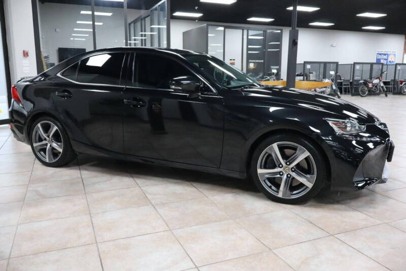 2017 Lexus IS 200t