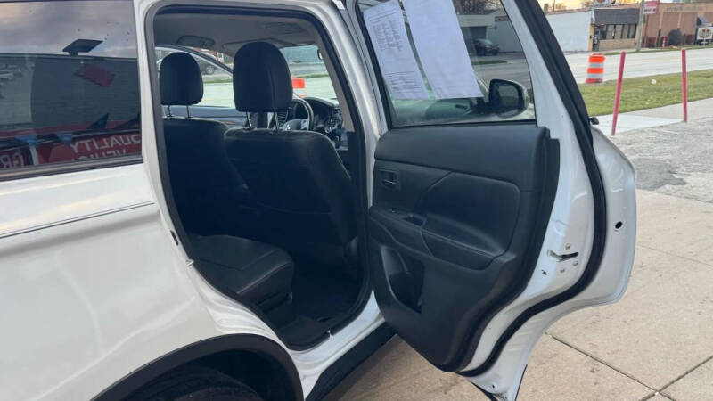 2016 Mitsubishi Outlander