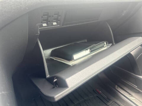 2022 Volkswagen Atlas SE