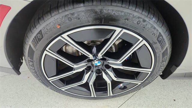 2023 BMW 7 Series 740i