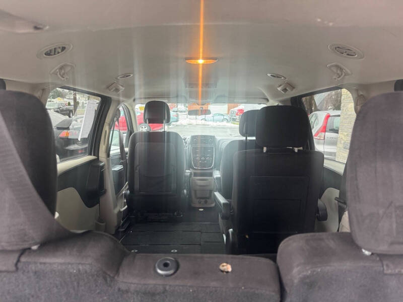 2014 Dodge Grand Caravan SE