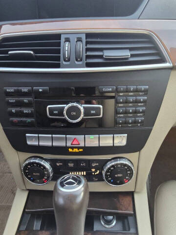 2014 Mercedes-Benz C-Class C 300 Luxury 4MATIC