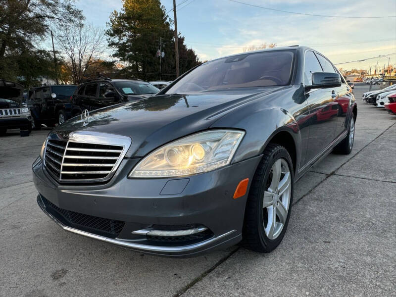 2010 Mercedes-Benz S-Class S550 photo 3