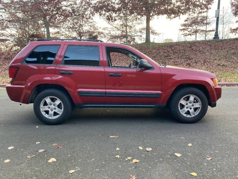 2006 Jeep Grand Cherokee Laredo