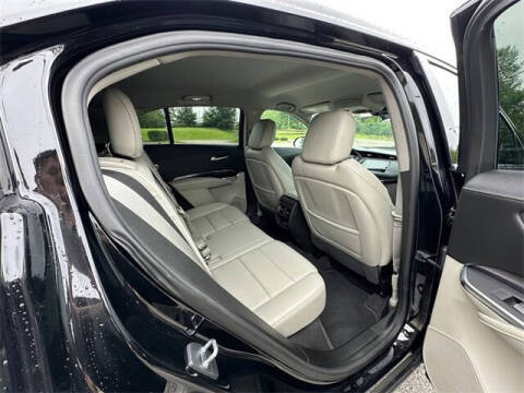 2022 Cadillac XT4 Luxury