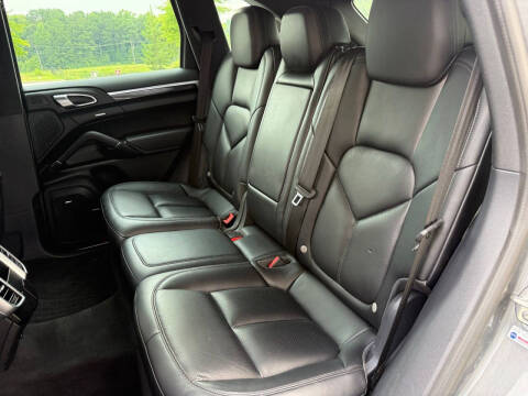 2017 Porsche Cayenne S