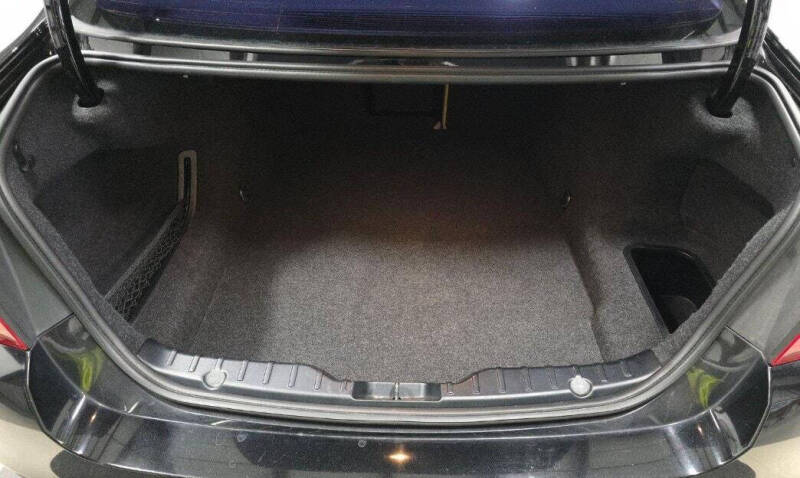 2016 BMW 5 Series 528i