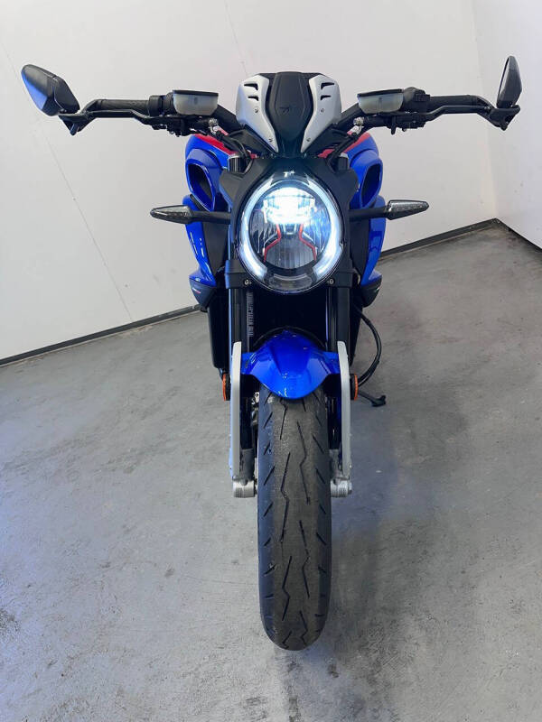 2023 MV Agusta Dragster America
