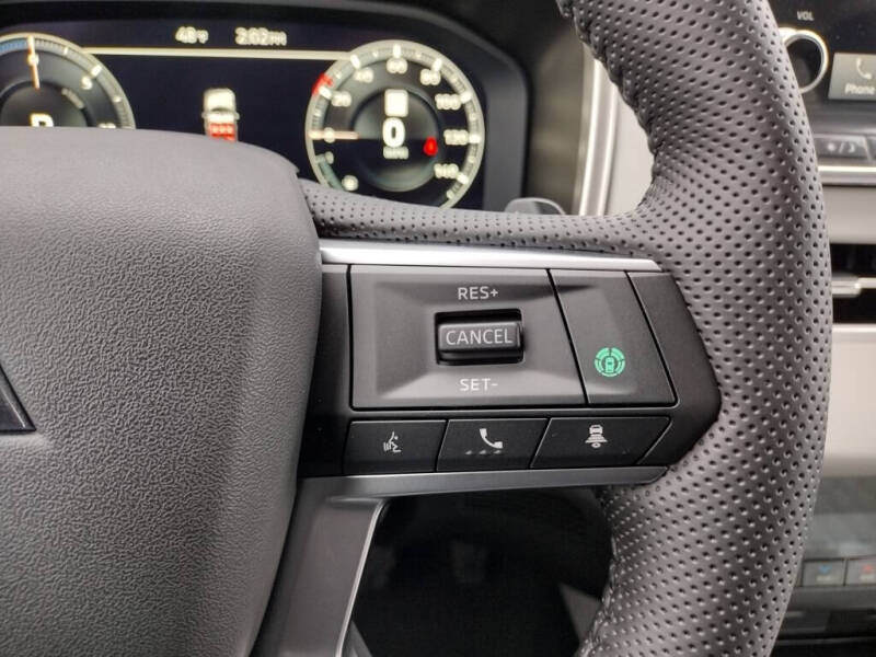 2025 Mitsubishi Outlander PHEV SEL