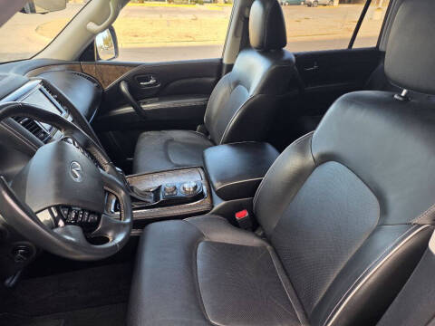 2021 Infiniti QX80 Luxe